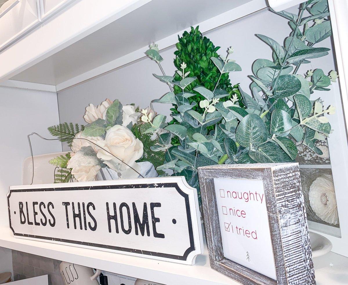 Farmhouse Chic Sign