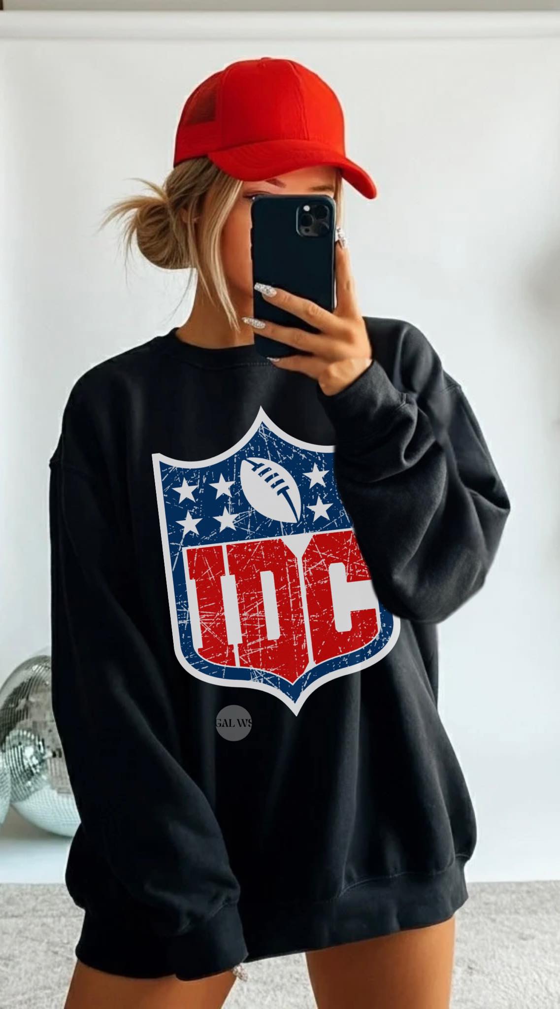 IDC Black Tee/Sweatshirt