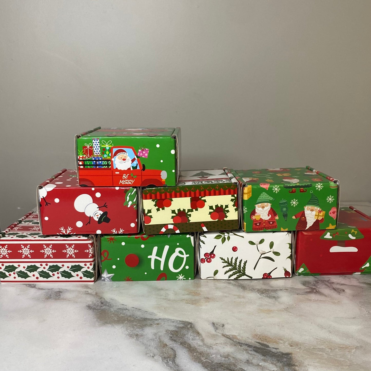 Christmas Gift Box with Crinkle Paper - Extra Small