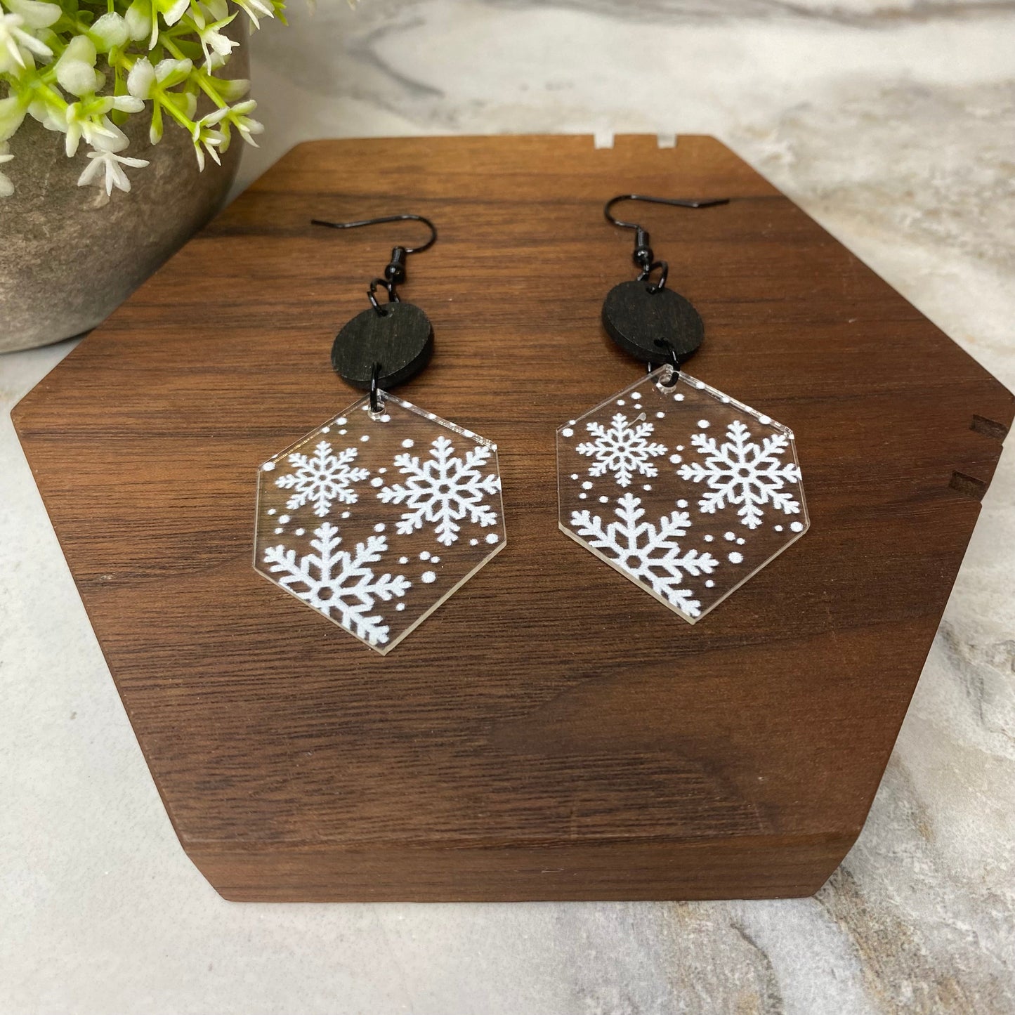 Dangle Earring - Wood & Acrylic - Christmas Clear Hexagon Snowflake