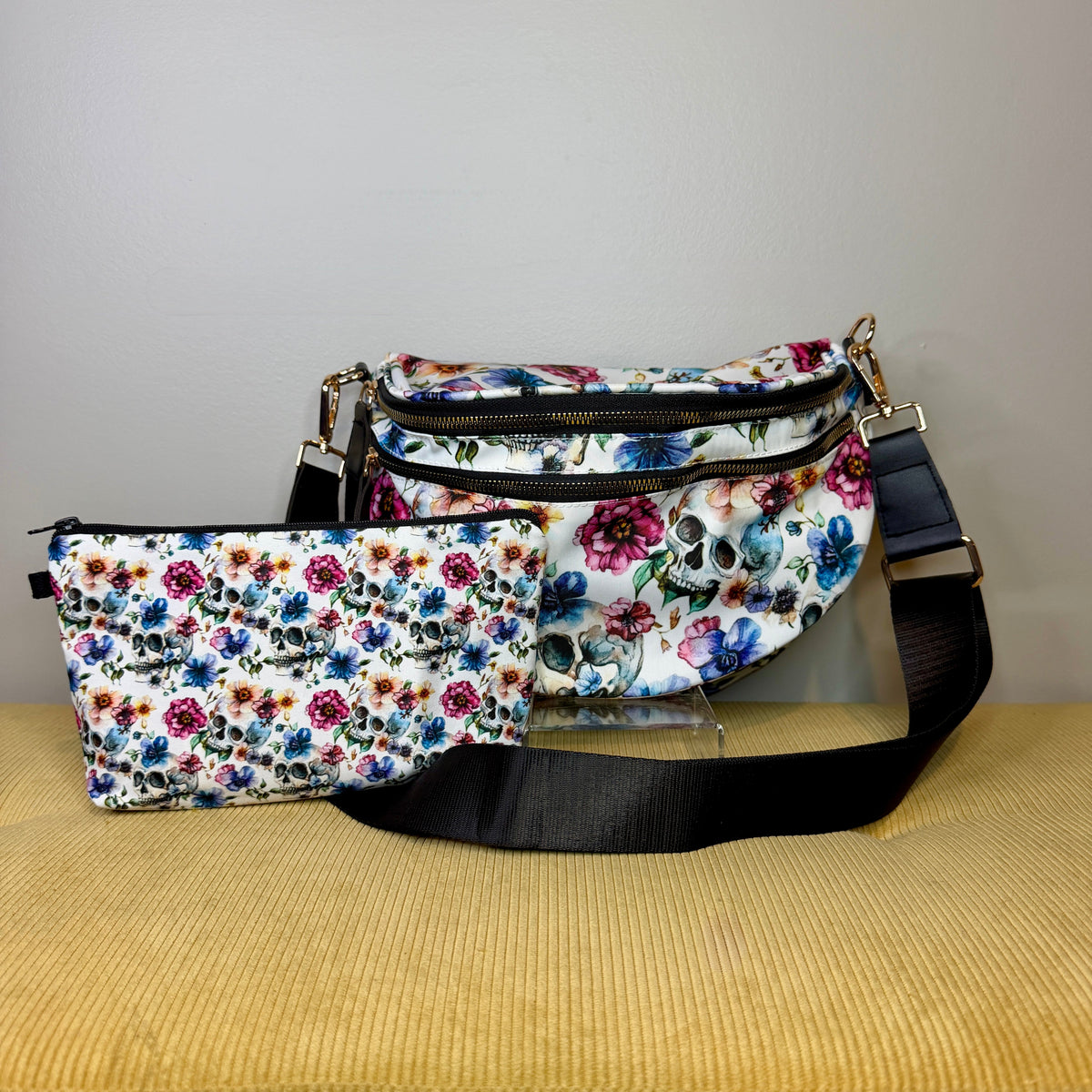 Bundled Set - Roni & Pouch - Halloween Fall Floral Skull on White