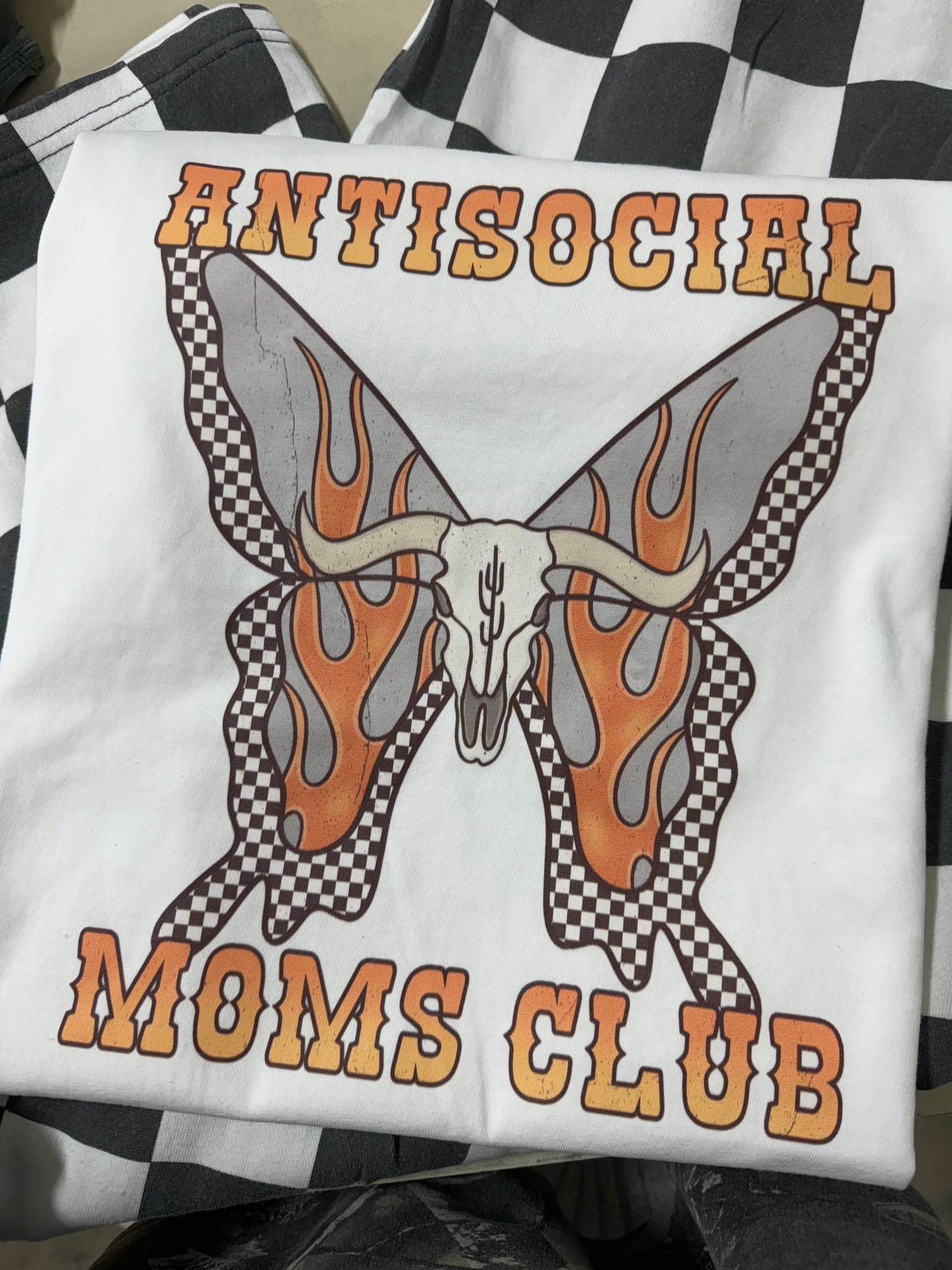 Antisocial Moms Club Tee/Sweatshirt