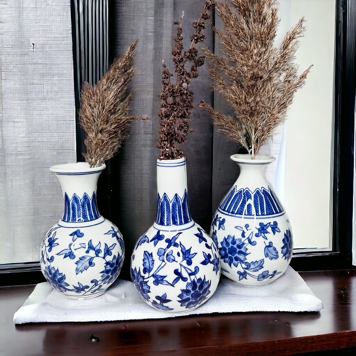 Chinoiserie Mediterranean Vases
