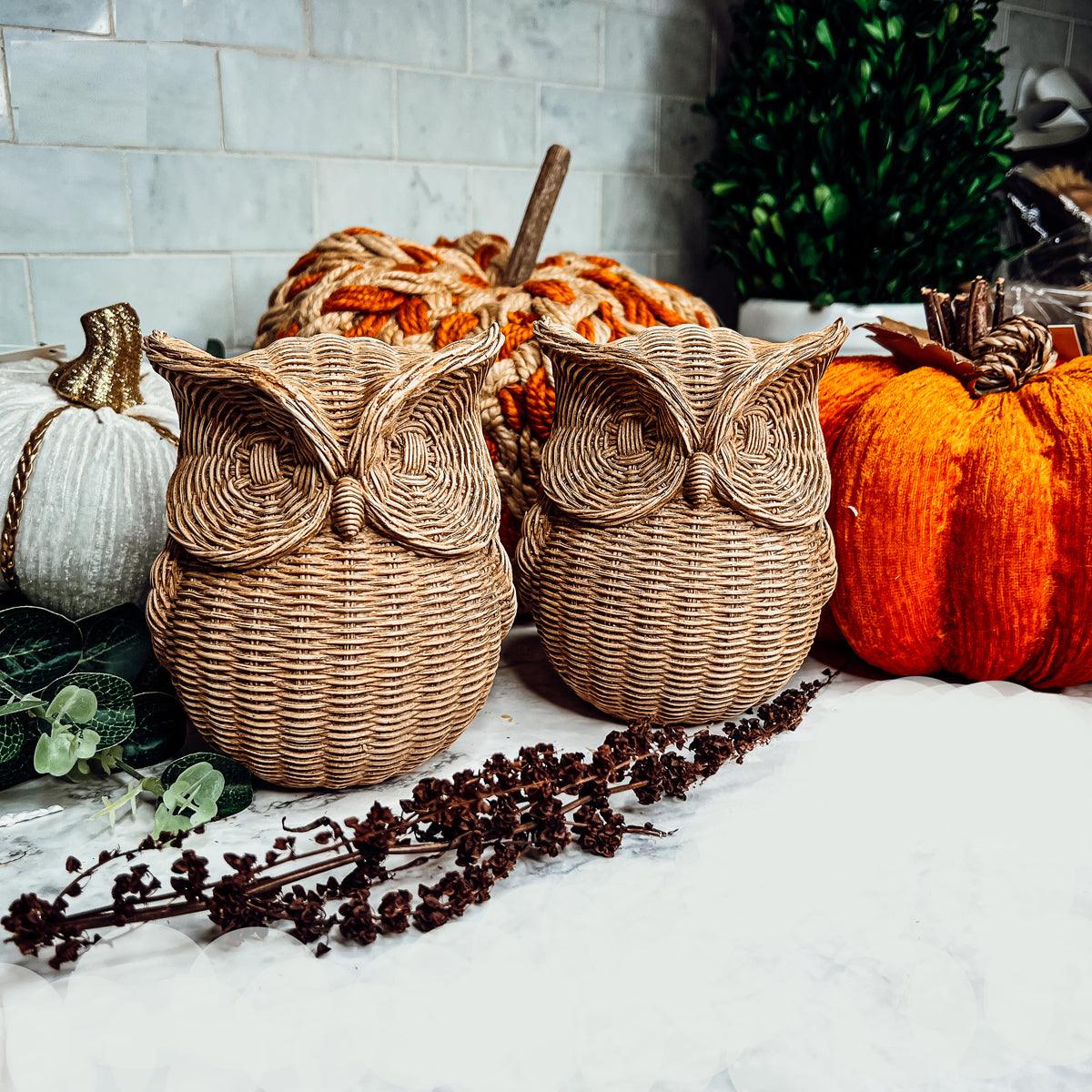 Halloween Own Figurine Statues, Owl Centerpieces