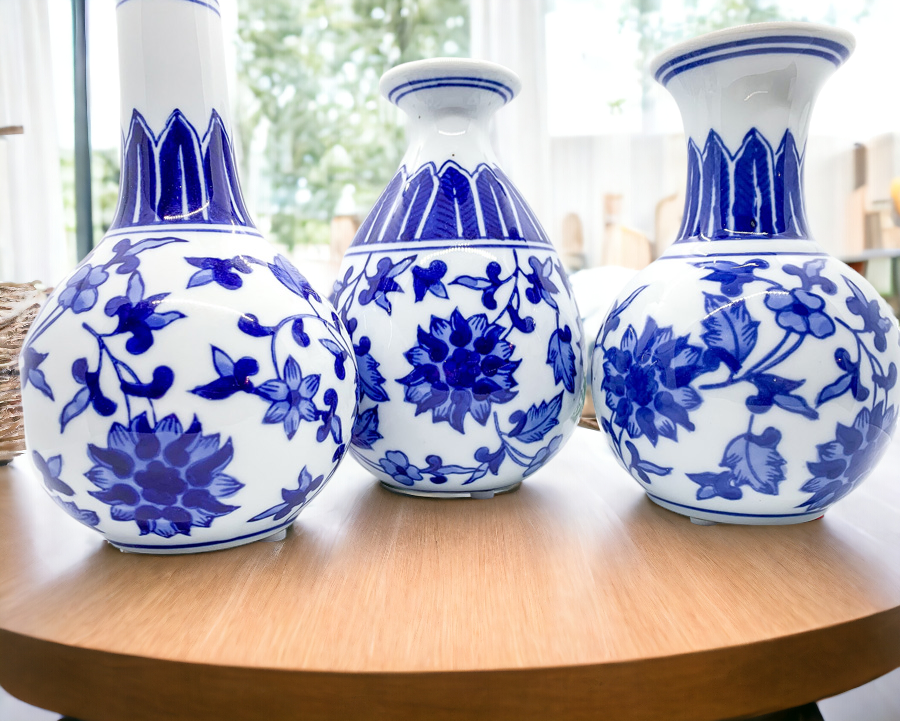 Chinoiserie Mediterranean Vases