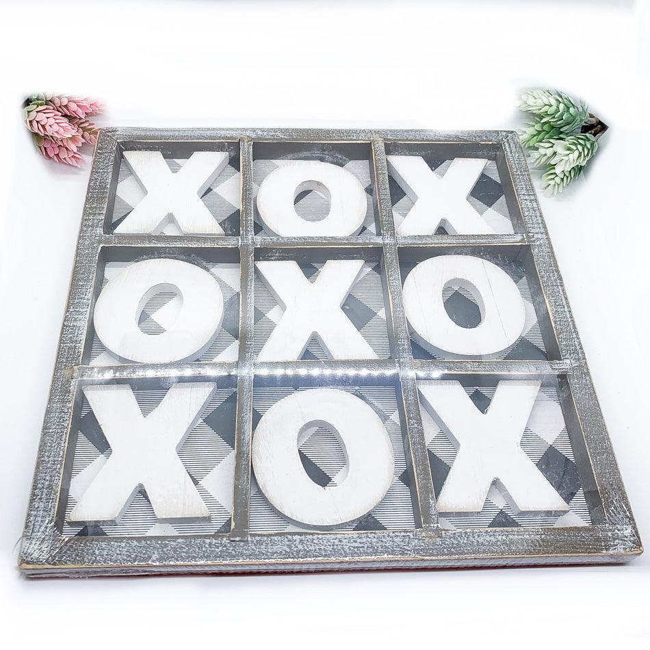 Gingham XOXO Tic Tac Toe