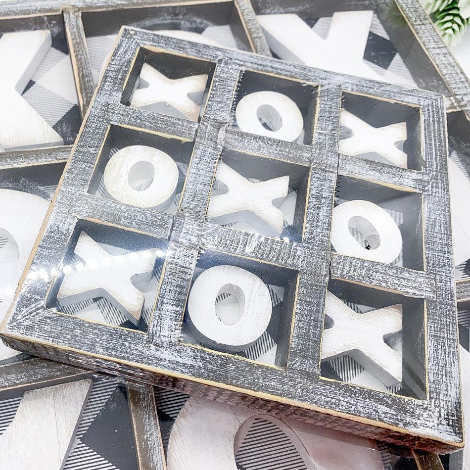 Gingham XOXO Tic Tac Toe