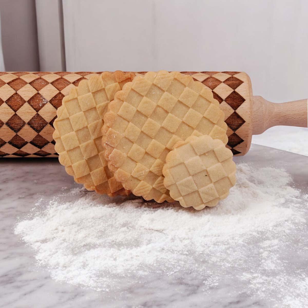 Courtly Check Wood Rolling PIn.
Rolling pin set for christmas
kitchen gift for wedding
kitchen gift for newly married couple
kitchen gift stores near me or kitchen gift shop near me
kitchen gift ideas