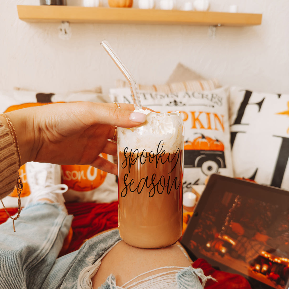 Spooky coffee lover sustainable glass set
Halloween season eco friendly tumbler