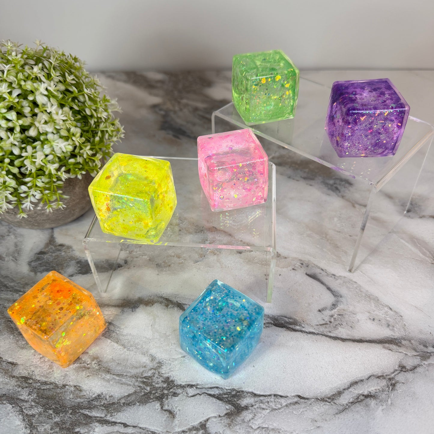 Squishy Toy - Glitter Cube