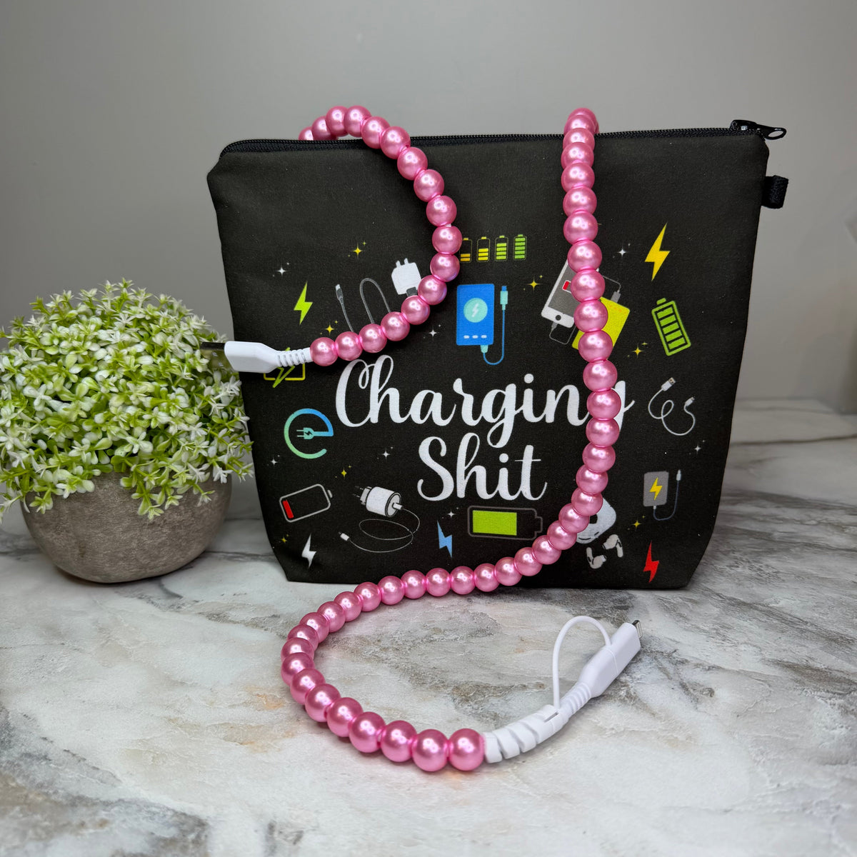 Pouch XL - Charging Shit