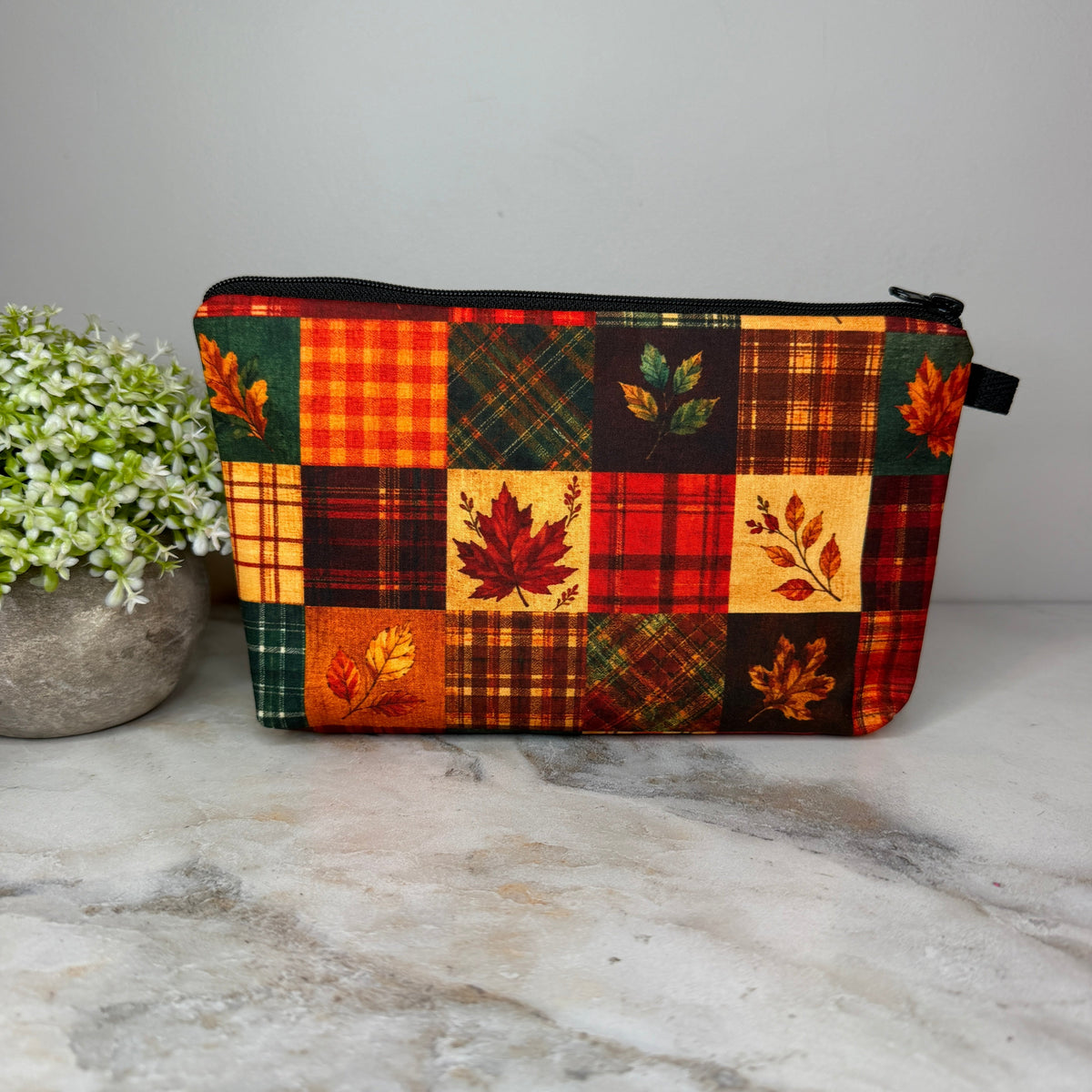 Pouch - Fall - Quilter Leaves