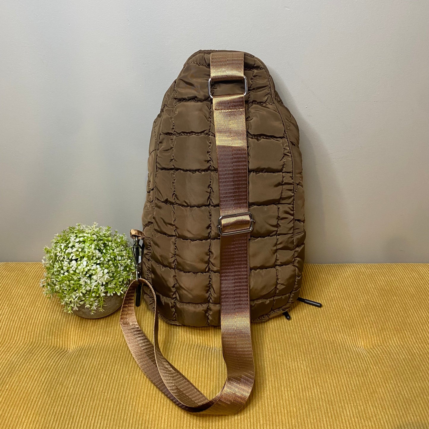Puffer Sling XL