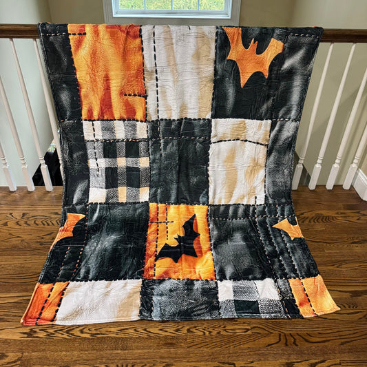 Blanket - Halloween - Quilted Bats - PREORDER 7/29-8/1