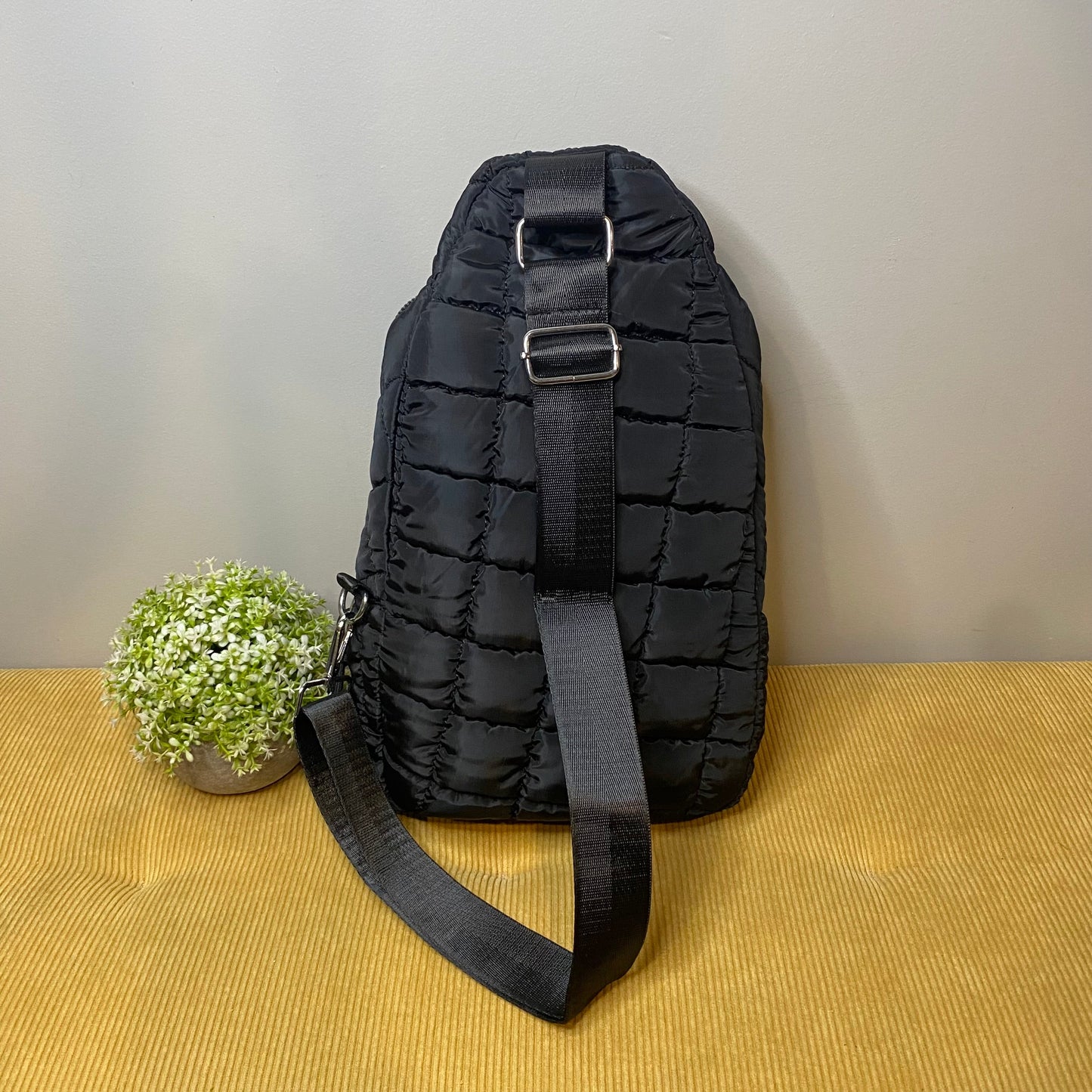 Puffer Sling XL
