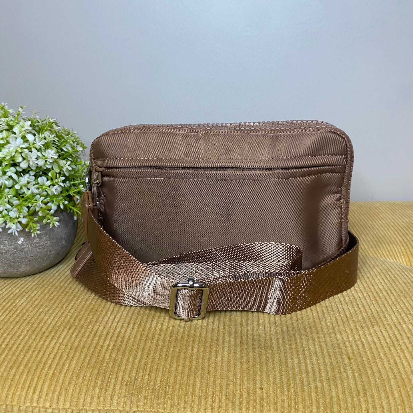 Remi - Nylon Crossbody Solid - PREORDER 7/24-7/27