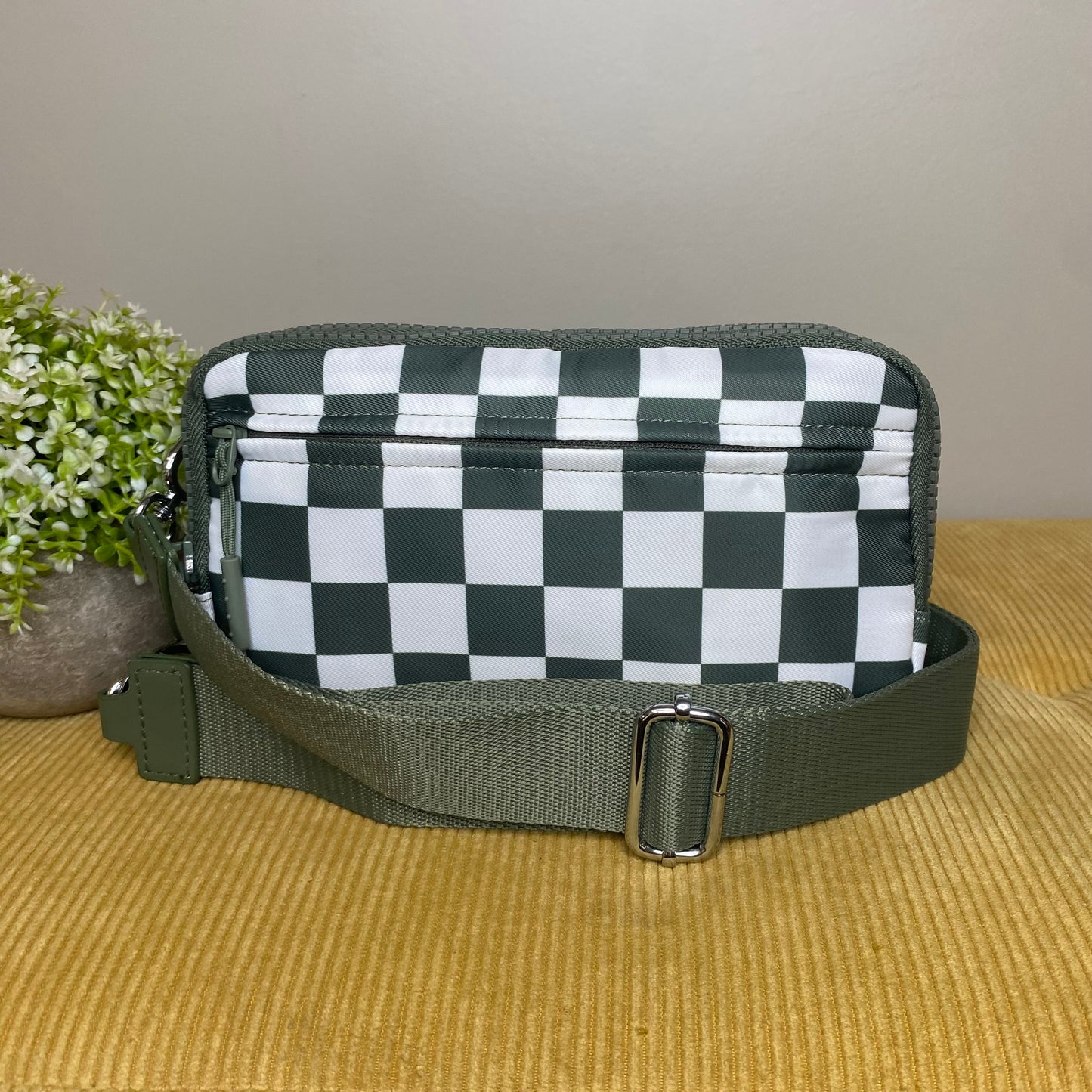 Remi - Nylon Crossbody - PREORDER 7/23-7/26