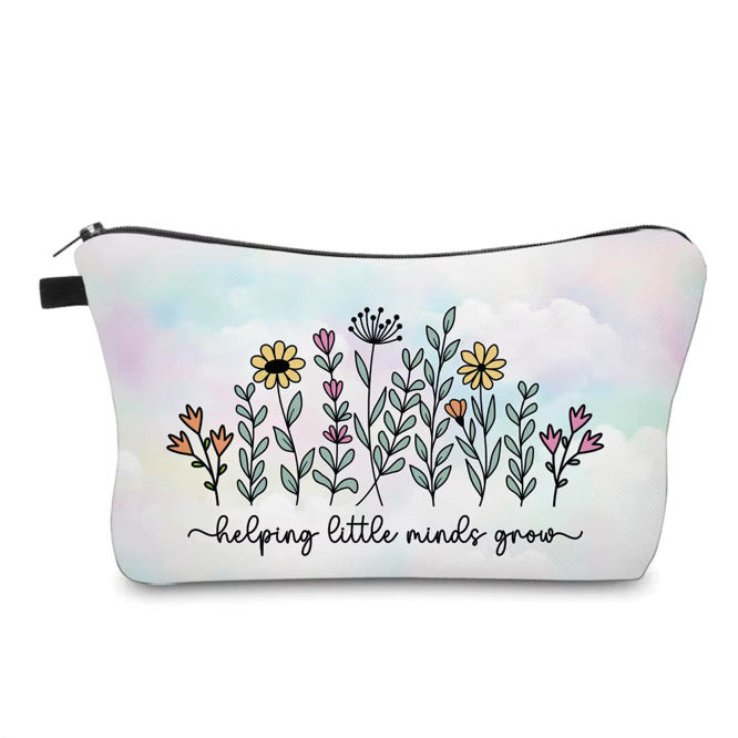 Pouch - Teacher, Helping Little Minds Grow
