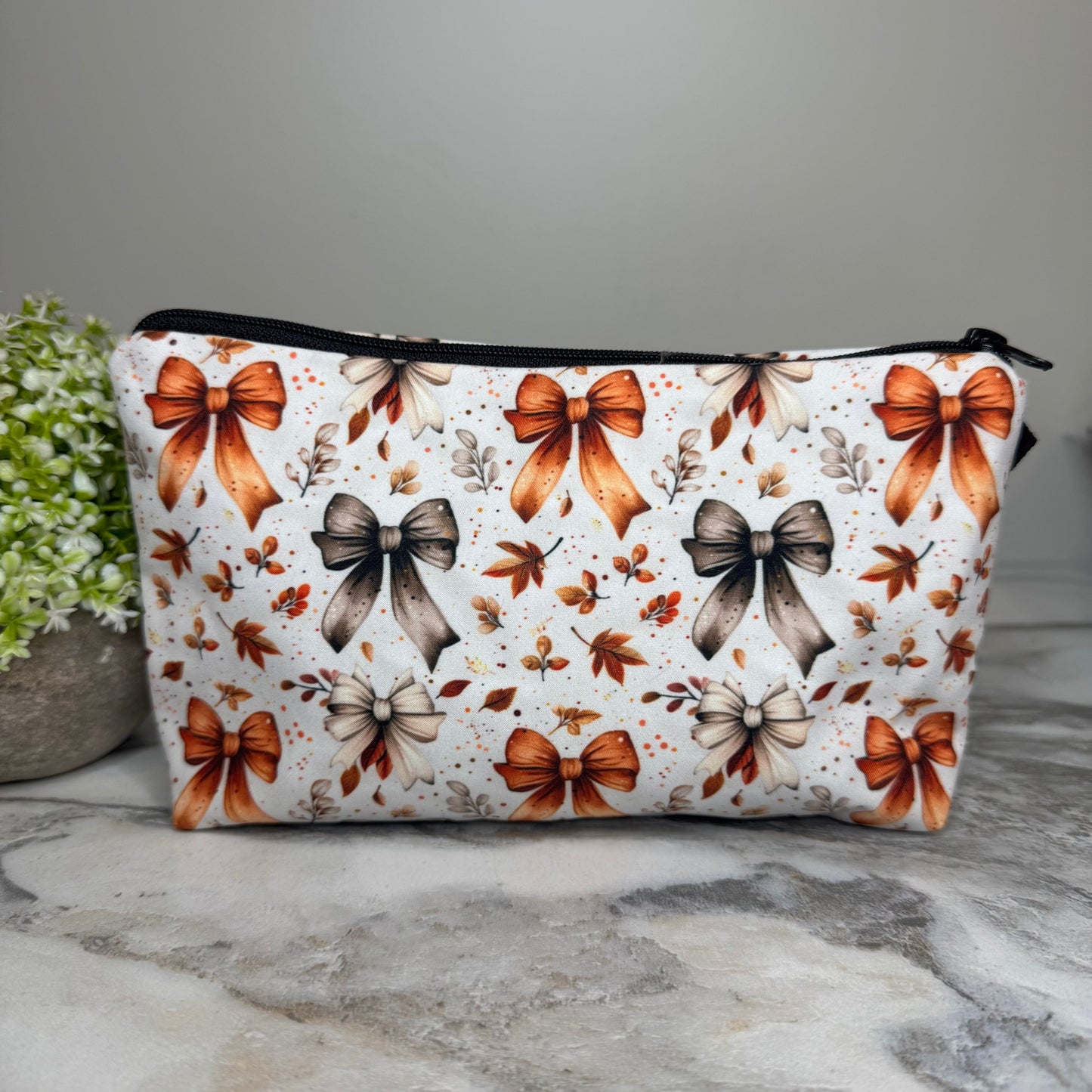 Pouch - Fall - Bow Leaves