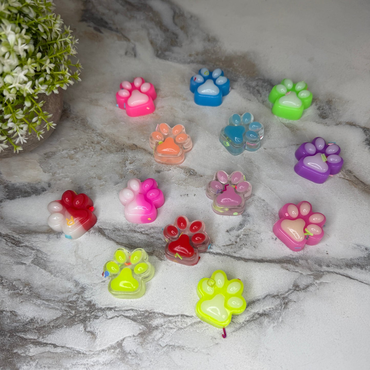 Figurine Silicone Squishy Toy - Glitter Paw Taba