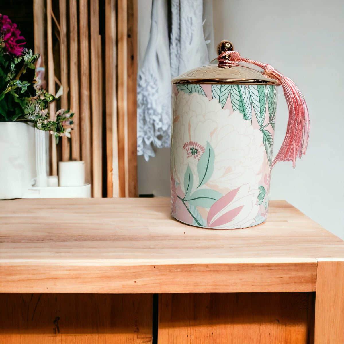 Vintage Floral Candle