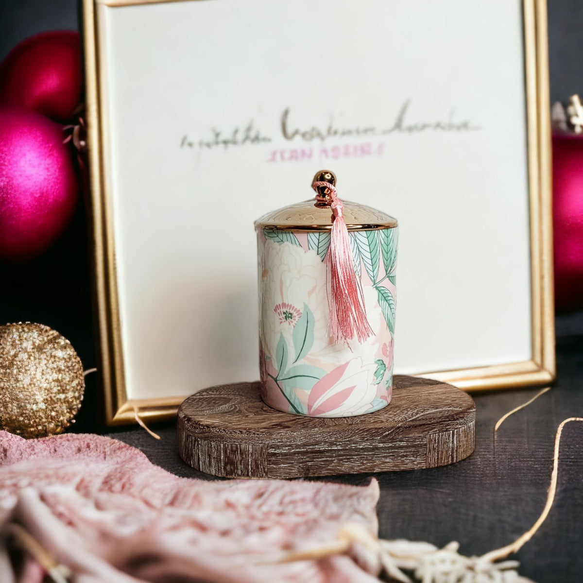 Vintage Floral Candle