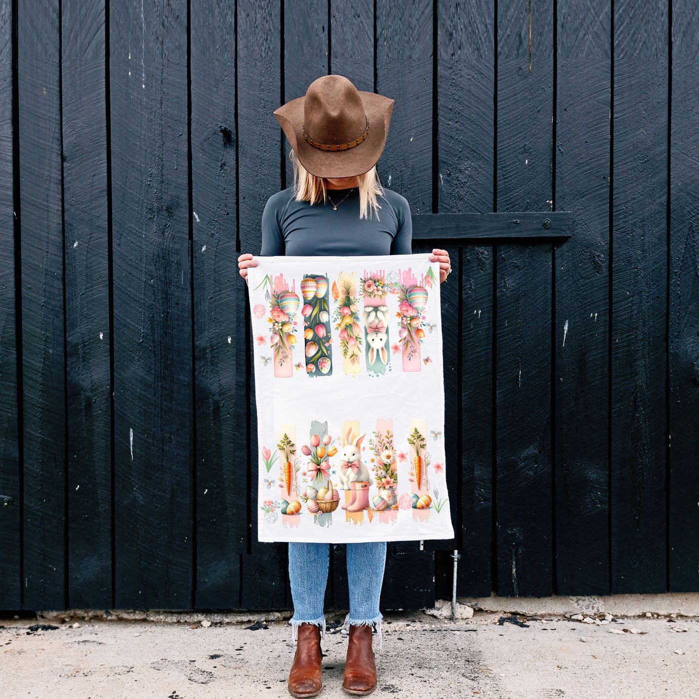 Artistic spring kitchen towel watercolor bunny floral
Cottagecore watercolor Easter towel bunny brushstroke
Farmhouse watercolor kitchen towel spring bunny art
Spring floral bunny kitchen towel watercolor design