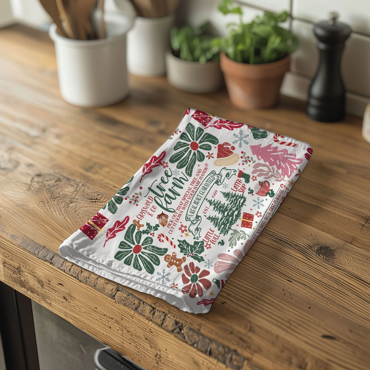 Holiday family vacation kitchen accessories
Christmas vacation gift kitchen towel
Family Christmas vacation kitchen decor