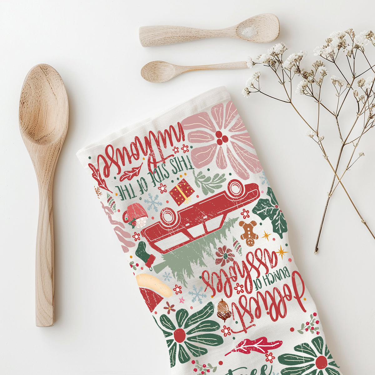 Christmas memory lane kitchen accessories
Retro Christmas kitchen towel gift
Classic holiday kitchen towel gift