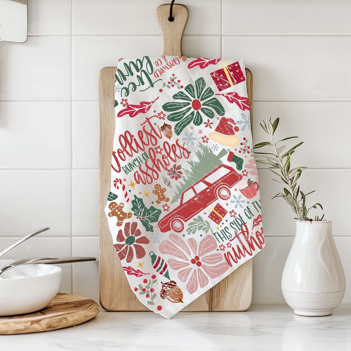Christmas movie themed kitchen towel
Holiday comedy kitchen towel gift
Christmas Vacation fan kitchen decor