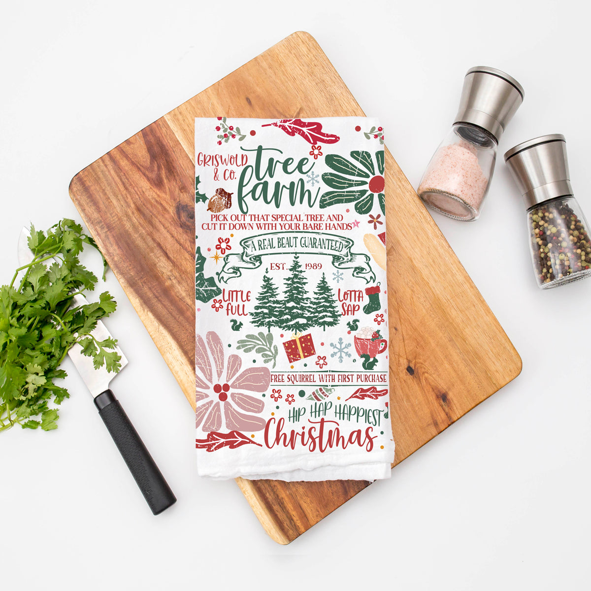 Old fashioned Christmas kitchen towel
Vintage tree farm kitchen towel
Retro Christmas kitchen accessories