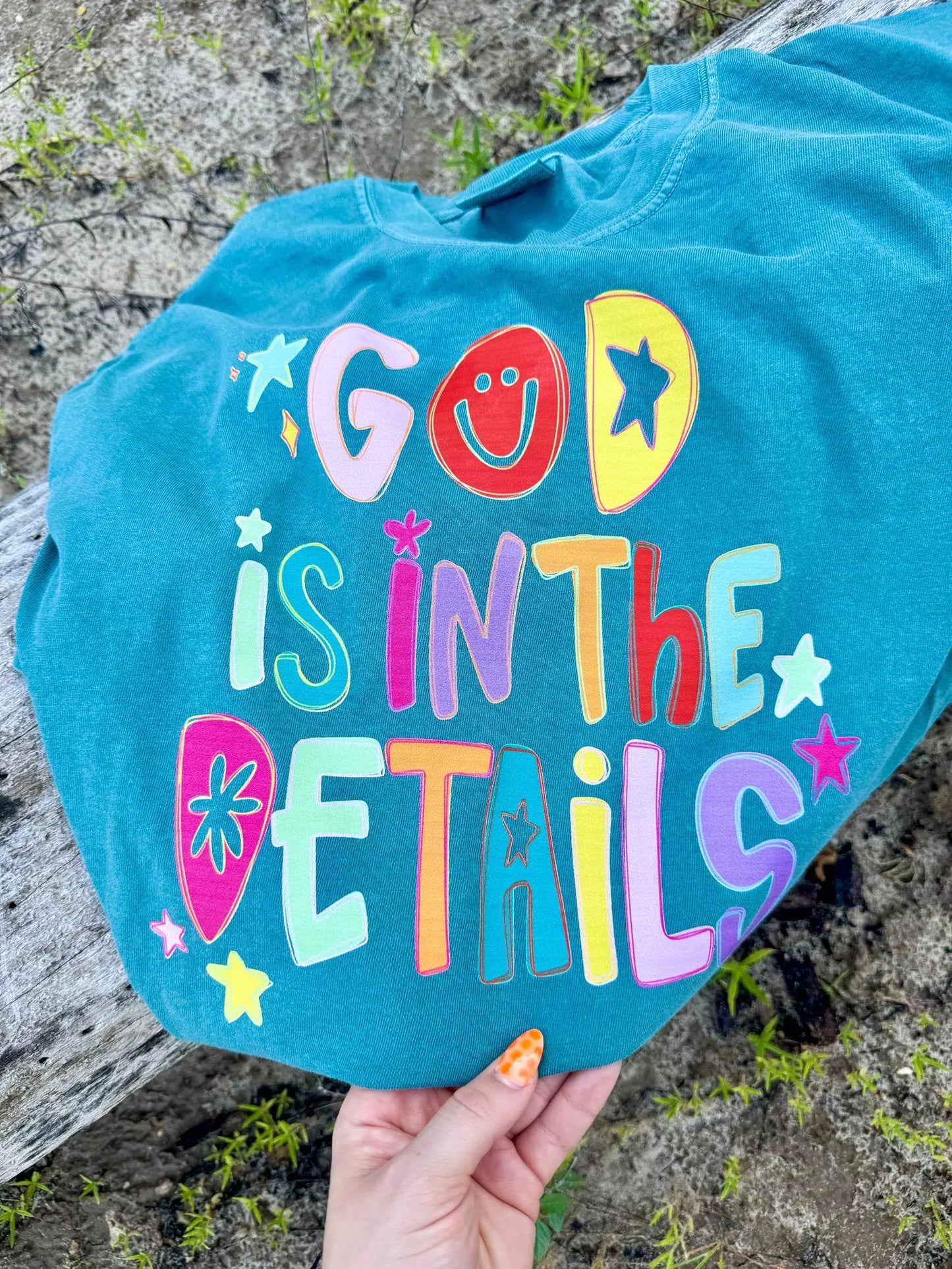 God Is In The Details Tee/Sweatshirt
