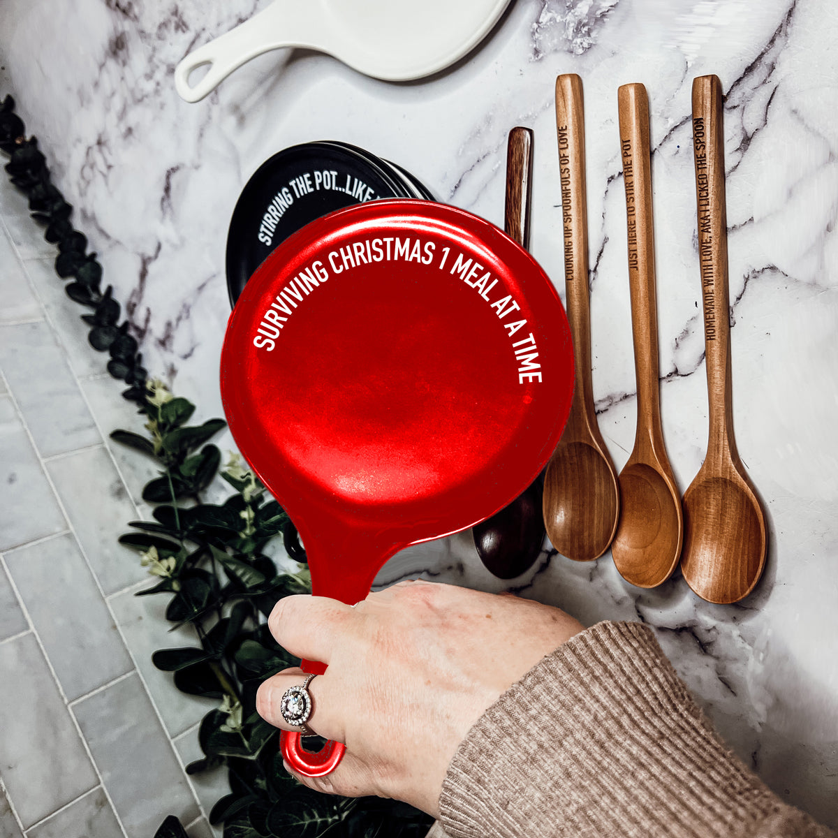 High quality Christmas gift
Premium holiday accessories
Luxury kitchen ceramics
Gia Roma holiday collection