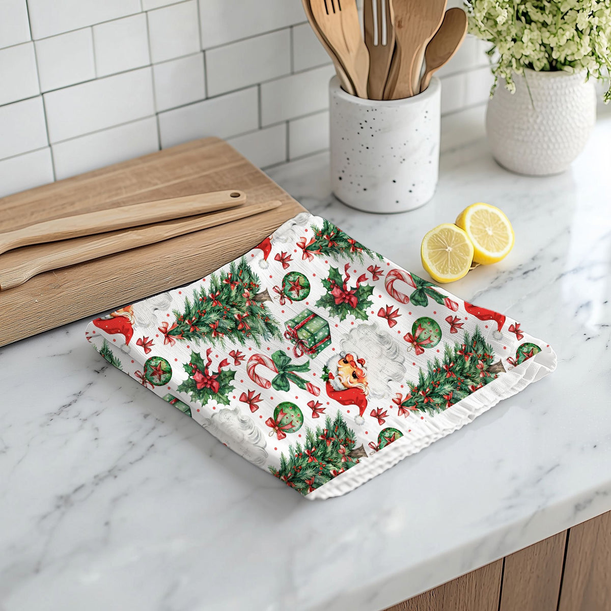 Christmas kitchen essentials Santa
Vintage Santa kitchen towel gift
Christmas kitchen styling gift
Holiday kitchen decor gift towel